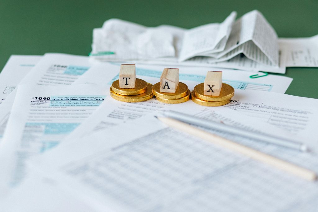 Document Services ,PAN, GST, ITR, Certificates, RTO, Insurance